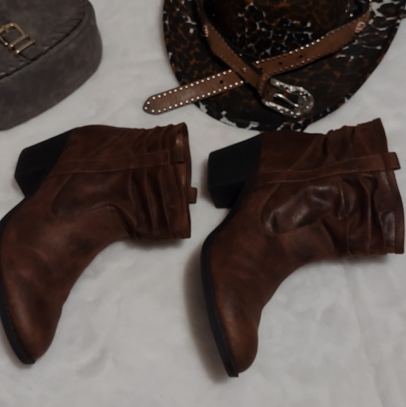 Arizona botien for women size 10 - Picture 3 of 7